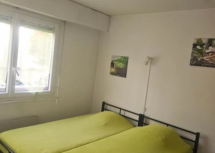 Comfortable Furnished * 艾克斯莱班